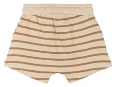 Lysbrun og råhvidstribet shorts med justebar knaphulselastik i linningen fra The New Siblings TNST6213 indian tan striped